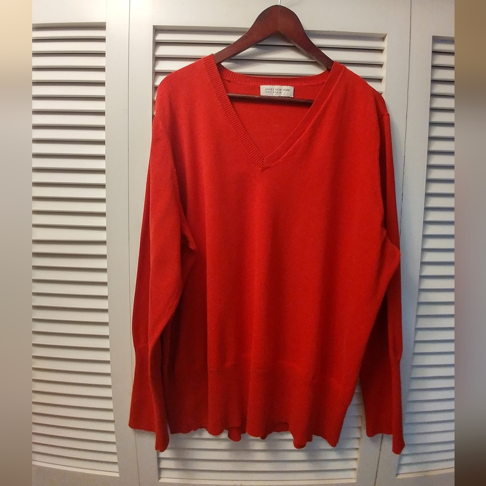 Jones New York Vibrant Red Knit Top